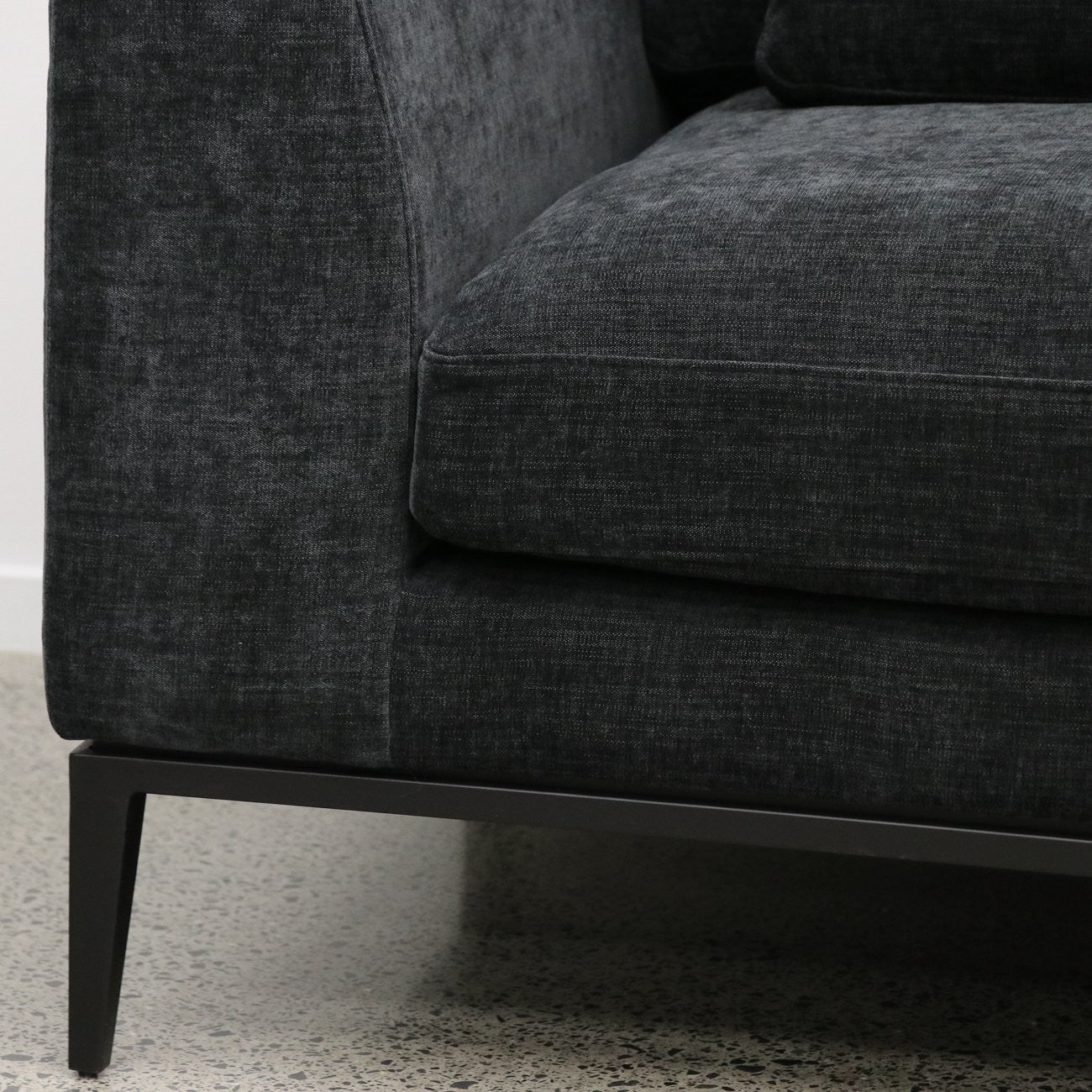 TYSON 3 SEATER SOFA - BOSTON BLACK: 2200x950x900mm