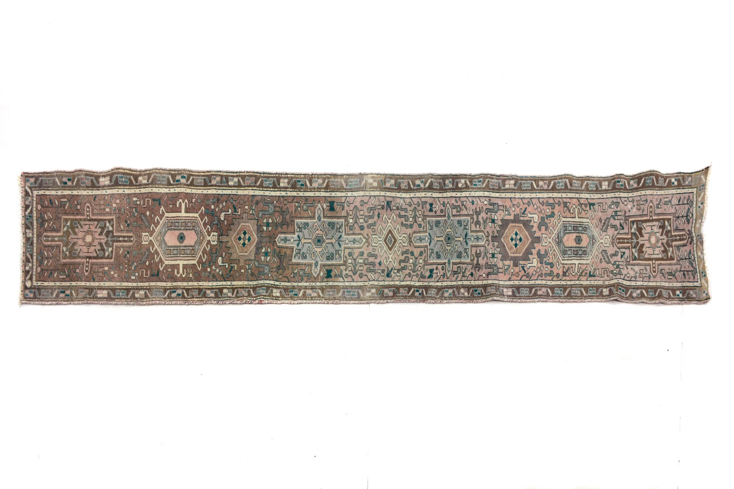 SHIRAZ VINTAGE PERSIAN RUNNER 96; 550x3060mm