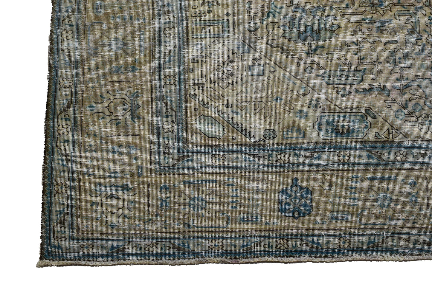 DISTRESSED VINTAGE PERSIAN RUG 52: 2370x3360mm