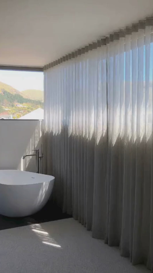 S WAVE CURTAIN